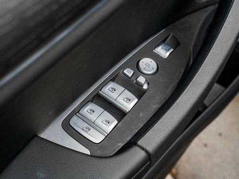 Used 2023 BMW X3 xDrive30i w/ Premium Package image 10