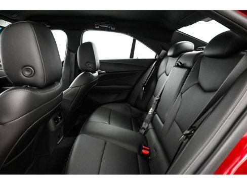 Used 2021 Cadillac CT4 Luxury w/ Cold Weather Package AWD/4WD image 27