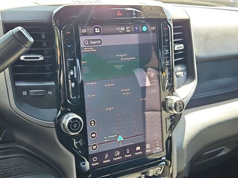 New 2026 RAM 2500 Tradesman AWD/4WD image 23