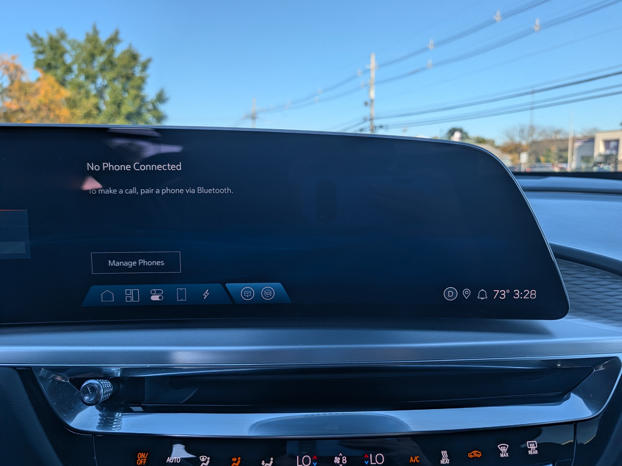 Used 2024 Cadillac Lyriq Luxury AWD/4WD image 28
