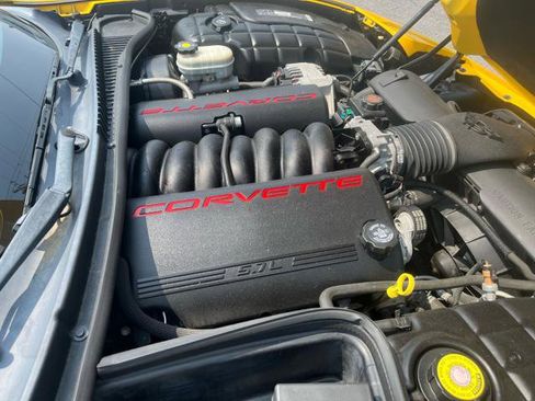 Used 2002 Chevrolet Corvette Convertible w/ Preferred Equipment Group2 image 8