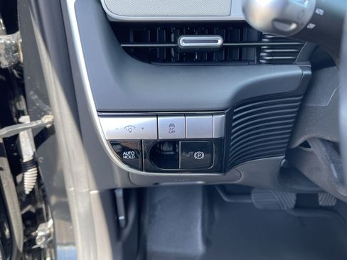 Certified 2024 Hyundai Ioniq 5 SE AWD/4WD image 25