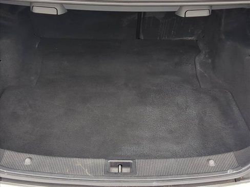 Used 2014 Mercedes-Benz C 250 Sedan image 6