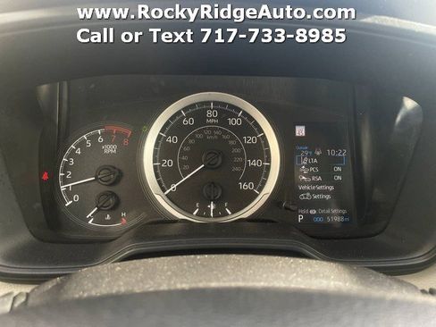 Used 2022 Toyota Corolla LE image 11