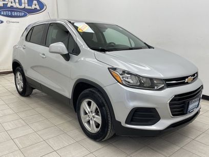 Used 2022 Chevrolet Trax LS w/ Tint and Cruise Package