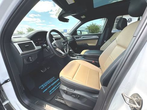 Used 2021 Volkswagen Atlas Cross Sport SEL R-Line FWD image 10