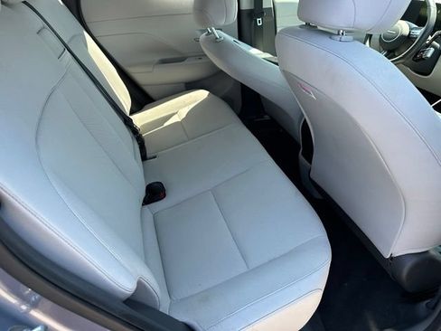 Used 2024 Hyundai Kona SEL FWD image 10