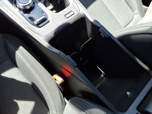 New 2026 Jeep Cherokee Laredo image 34