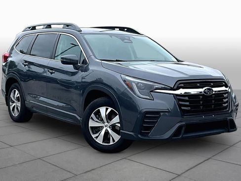 Used 2023 Subaru Ascent Premium w/ Convenience Package AWD/4WD image 3