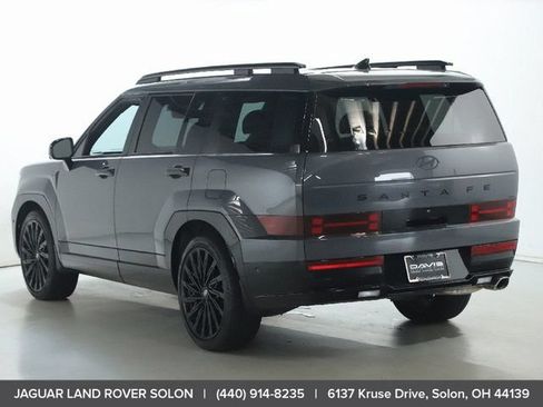 Used 2025 Hyundai Santa Fe Calligraphy AWD/4WD image 5