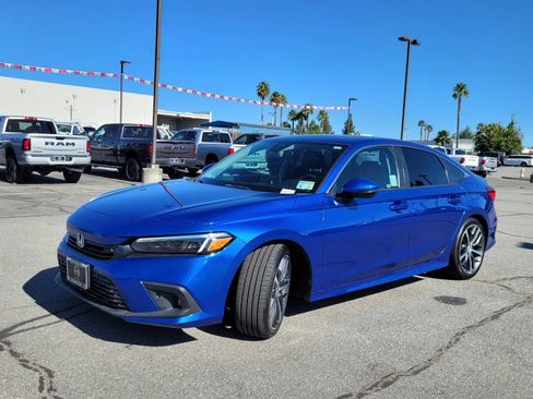 Used 2022 Honda Civic Touring image 10