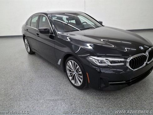 Used 2023 BMW 530i w/ Convenience Package RWD image 12