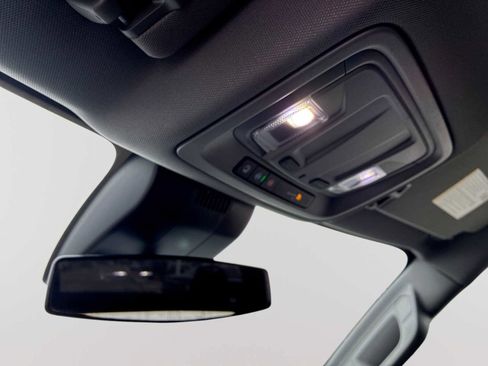 Certified 2023 Chevrolet Silverado 1500 Custom image 34