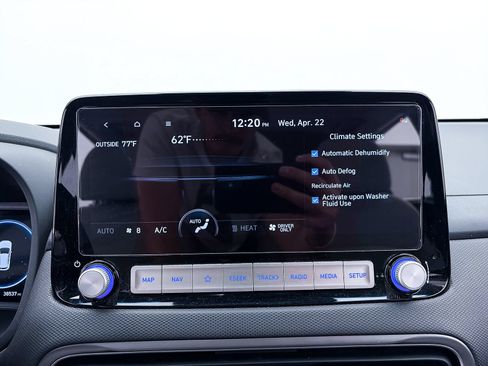 Used 2023 Hyundai Kona SEL FWD image 25