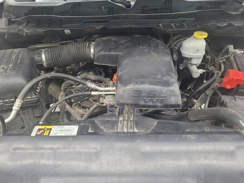 Used 2021 RAM 1500 Tradesman w/ Chrome Plus Package RWD image 30