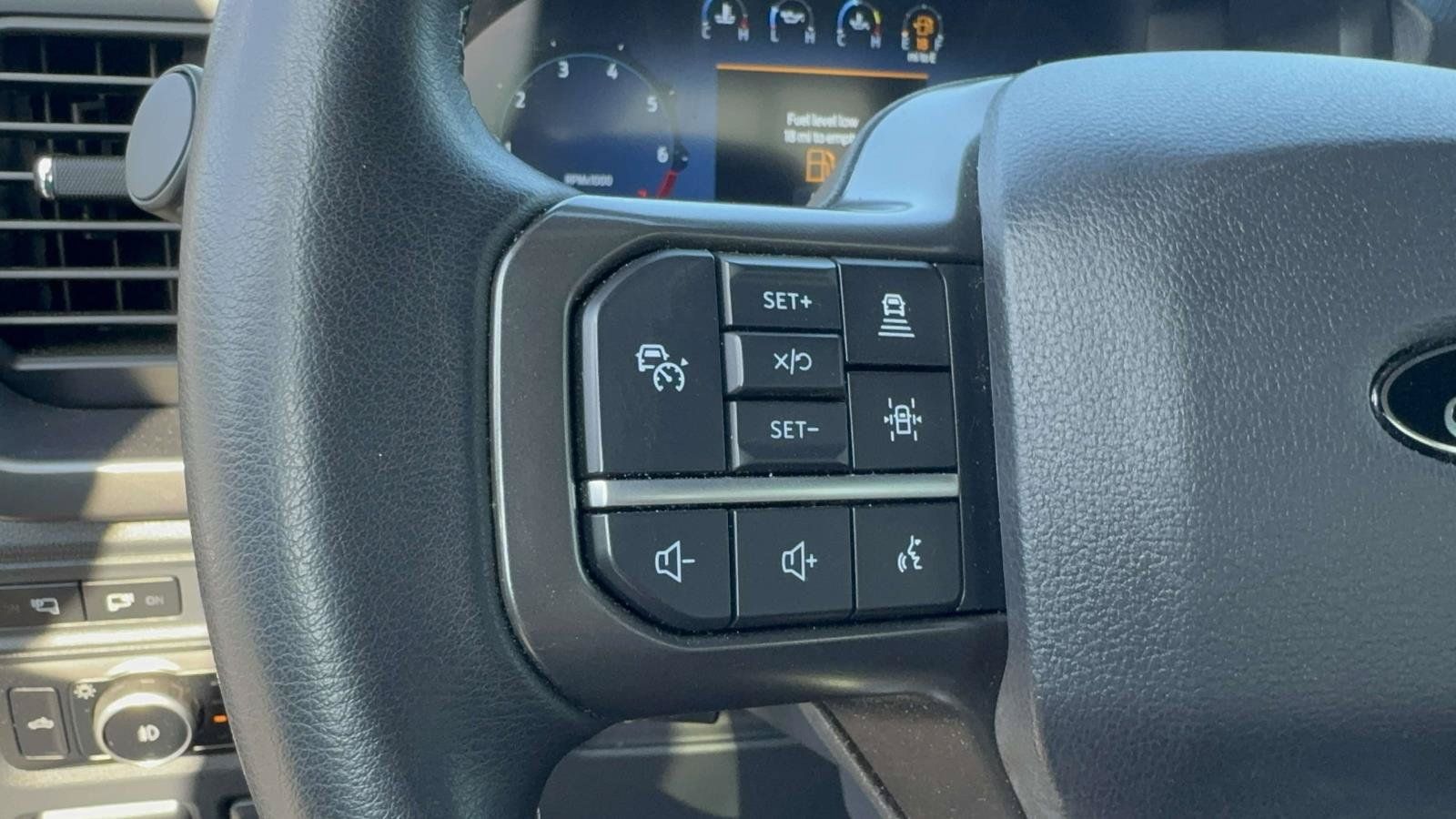 Used 2024 Ford F150 XLT w/ Equipment Group 303A High AWD/4WD image 30