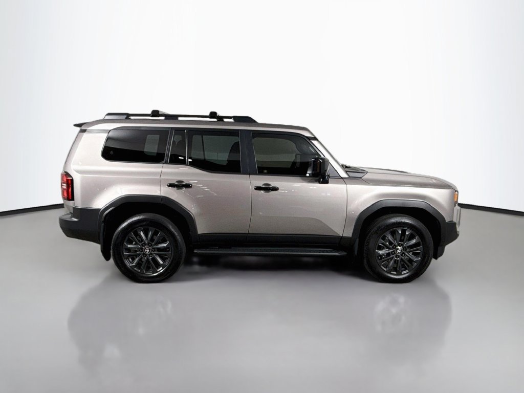 Used 2027 Toyota Land Cruiser w/ Premium Package AWD/4WD image 4