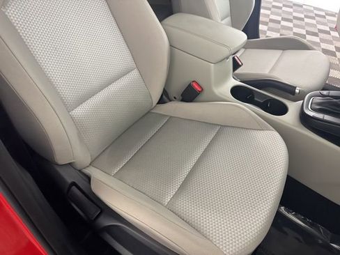 Certified 2025 Kia Soul LX w/ LX Technology Package image 26