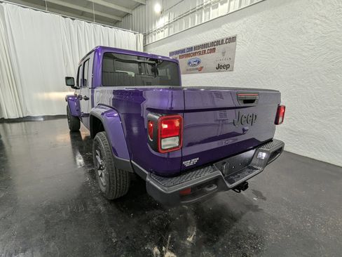 New 2026 Jeep Gladiator Sport image 8