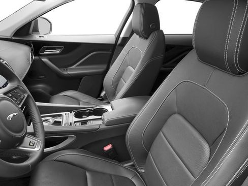 Used 2017 Jaguar F-PACE R-Sport image 9