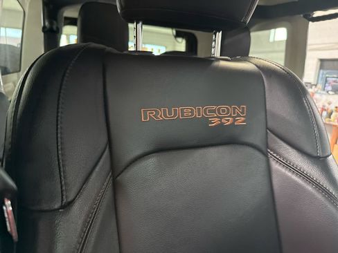 Used 2022 Jeep Wrangler Unlimited Rubicon w/ Xtreme Recon 35" Tire Package AWD/4WD image 59