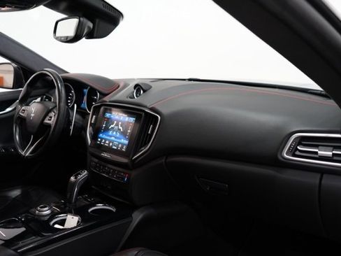 Used 2020 Maserati Ghibli S GranSport Q4 image 16