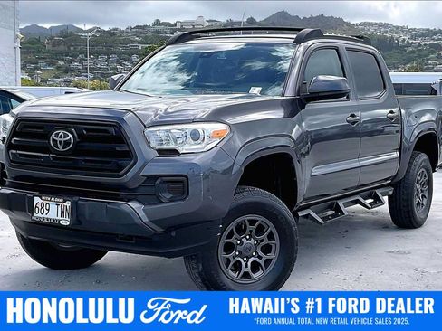 Used 2018 Toyota Tacoma SR RWD image 1