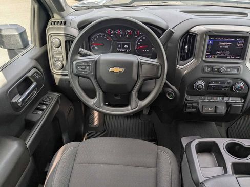 Certified 2024 Chevrolet Silverado 2500 Custom w/ Custom Convenience Package image 16