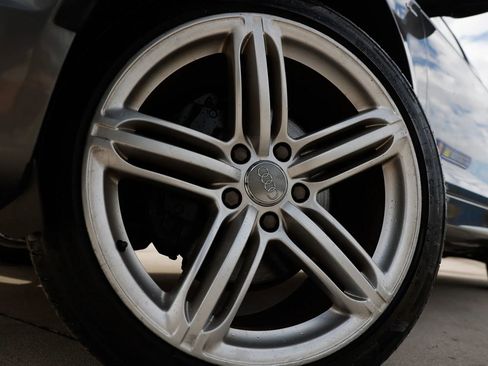 Used 2010 Audi Q7 3.6 Premium image 26