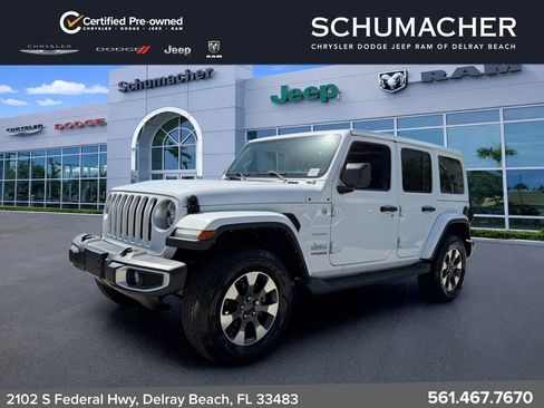 Used 2021 Jeep Wrangler Unlimited Sahara w/ Uconnect 4C Nav & Sound Group AWD/4WD image 3