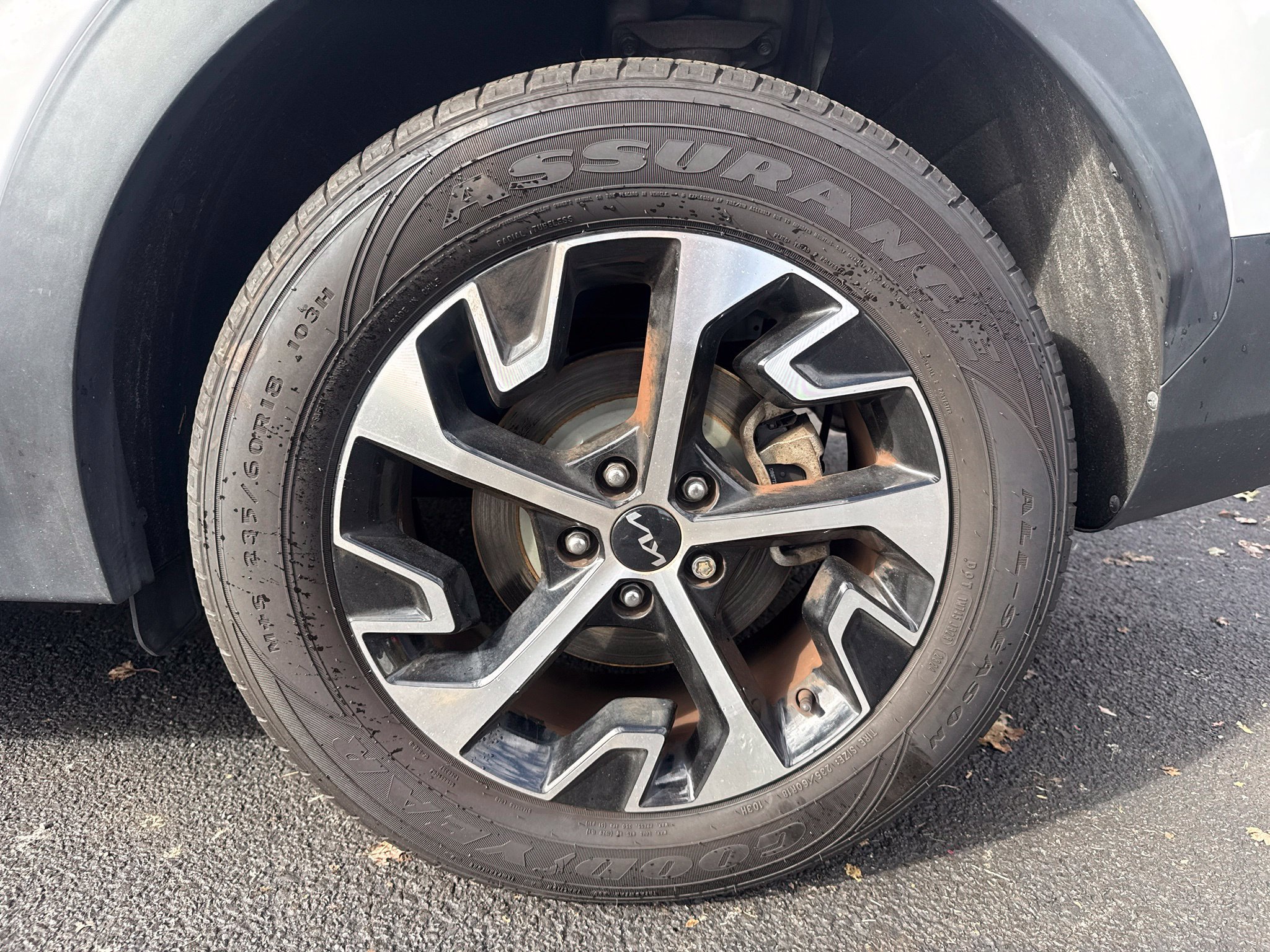 Used 2023 Kia Sportage EX AWD/4WD image 9