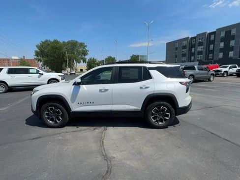 Used 2025 Chevrolet Equinox ACTIV w/ Safety and Technology Package AWD/4WD image 5