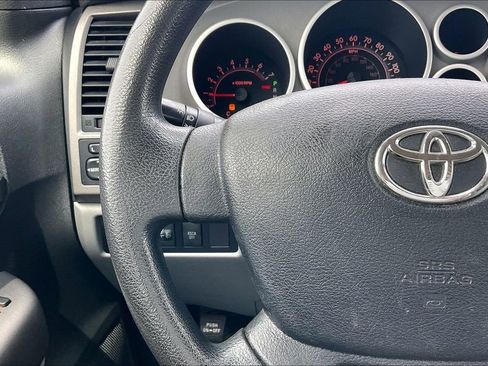 Used 2010 Toyota Tundra 2WD Double Cab image 10