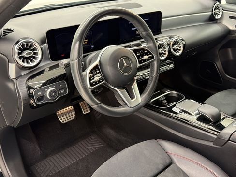 Used 2020 Mercedes-Benz A 220 image 4