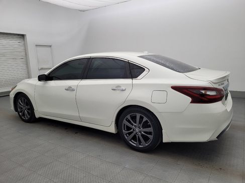 Used 2018 Nissan Altima 2.5 SR w/ SR Special Edition image 3