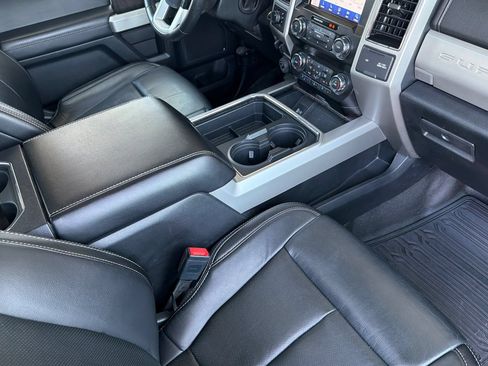 Used 2020 Ford F350 Lariat w/ Lariat Ultimate Package AWD/4WD image 19