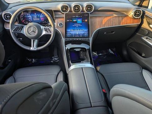 Used 2026 Mercedes-Benz GLC 300 4MATIC image 18