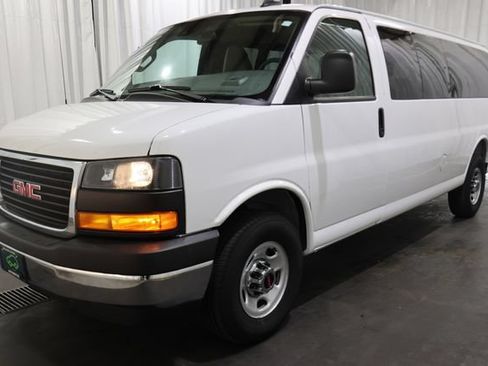 Used 2025 GMC Savana 3500 LT w/ LT Preferred Equipment Group RWD image 21