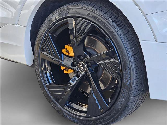 Certified 2023 Audi e-tron Prestige w/ Prestige Package AWD/4WD image 4