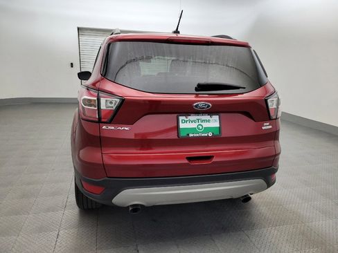 Used 2017 Ford Escape SE w/ Equipment Group 201A FWD image 6