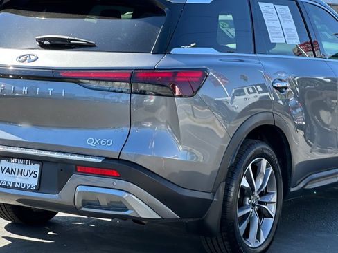 Used 2022 INFINITI QX60 Luxe w/ Cargo Package FWD image 8
