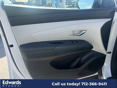 New 2025 Hyundai Tucson SEL image 14