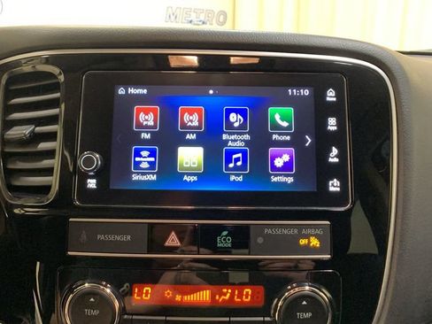 Used 2019 Mitsubishi Outlander SE AWD/4WD image 36