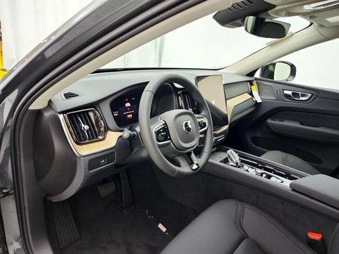 New 2026 Volvo XC60 B5 Plus w/ Climate Package AWD/4WD image 17