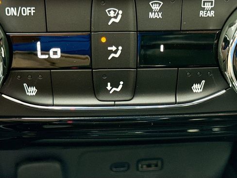 New 2026 Chevrolet Trax ACTIV w/ Driver Confidence Package image 19