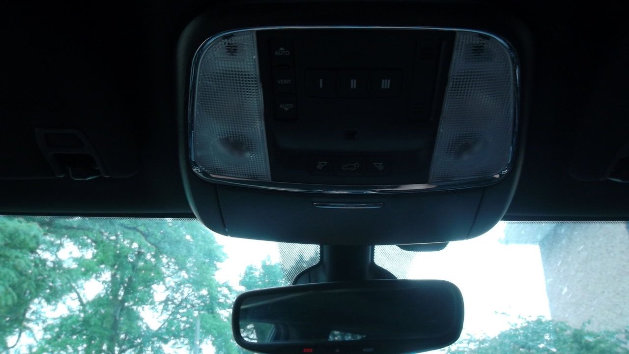 Used 2019 Jeep Grand Cherokee Limited RWD image 4