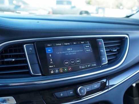 Used 2023 Buick Enclave Premium w/ Experience Buick Package image 19