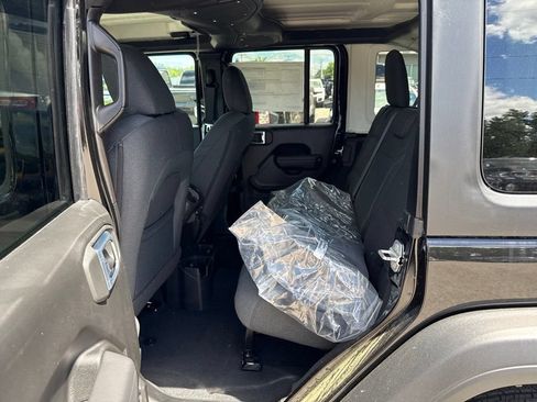 New 2026 Jeep Wrangler Unlimited Sport AWD/4WD image 19