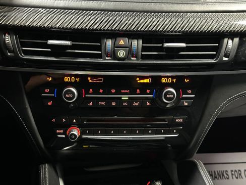 Used 2015 BMW X6 M image 47