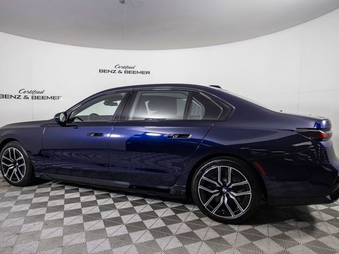 Used 2025 BMW 760i xDrive w/ Executive Package AWD/4WD image 11